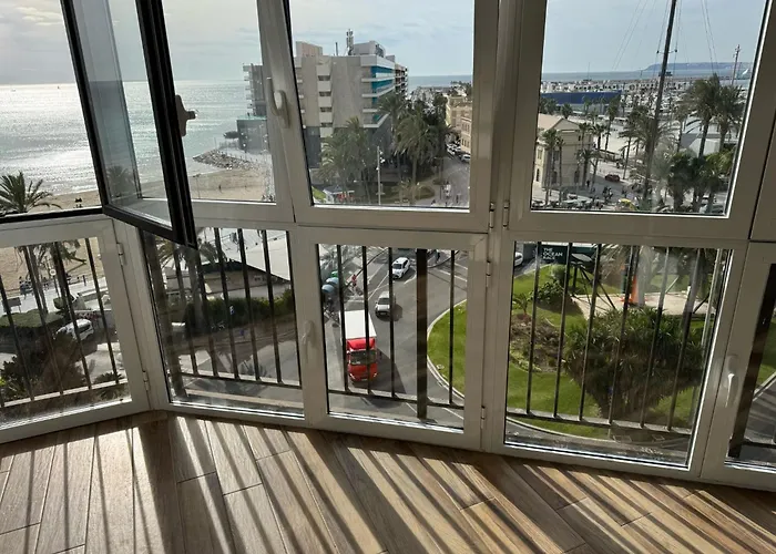 Apartamentos Playa Postiguet Alicante