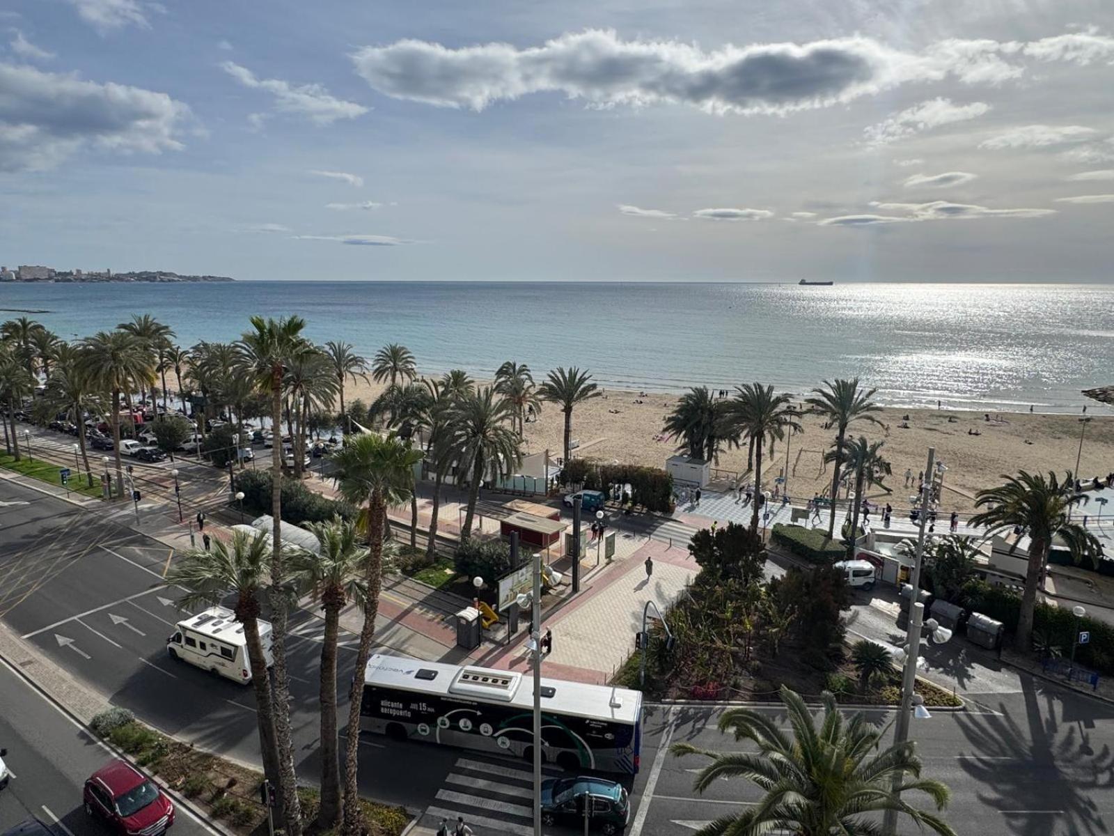 Playa Postiguet Appartement